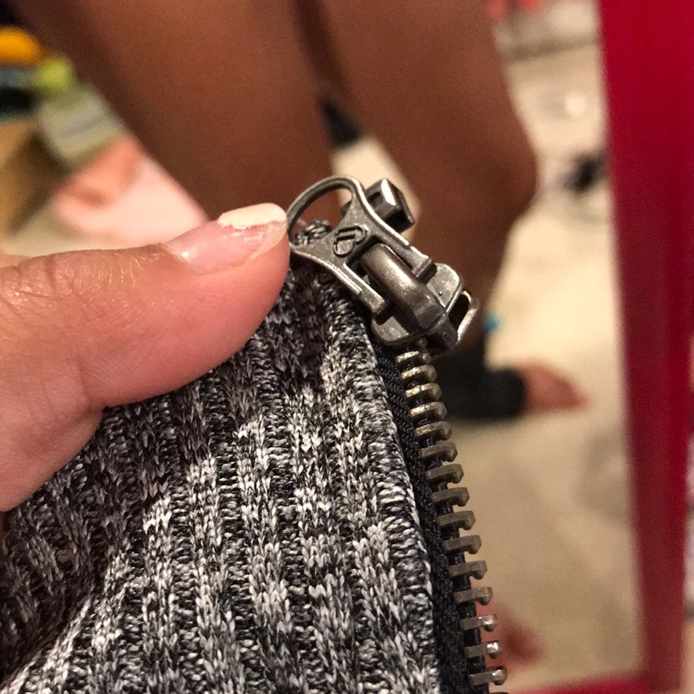 soft zip up! - Picture 3 of 5